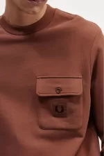 Fred Perry Badge Detail Crew Neck Men’s Sweatshirts Whisky Brown PQJYU7625