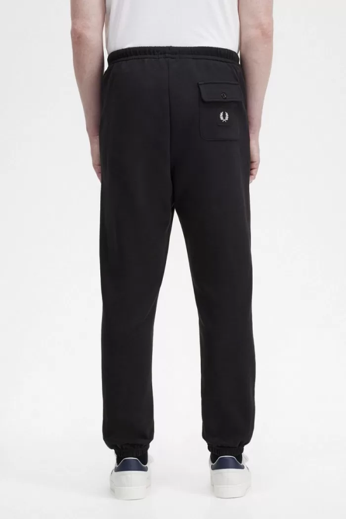 Fred Perry Badge Detail Track Men’s Pants Black XRLSE7652