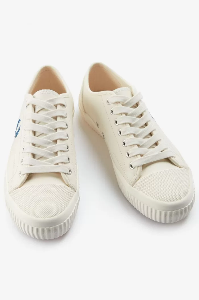 Fred Perry Hughes Low Men’s Plimsolls Light Beige Shaded Cobalt SLBVZ6501