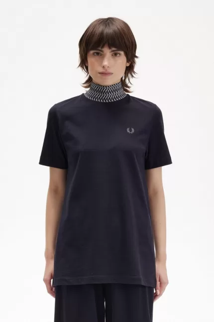 Fred Perry Jacquard Trim High Neck Women’s T-Shirt Navy KVHMD6523