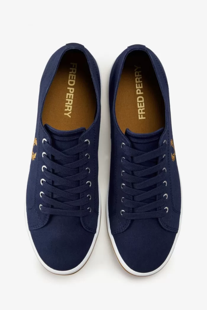 Fred Perry Kingston Men’s Plimsolls French Navy TVOXI7483