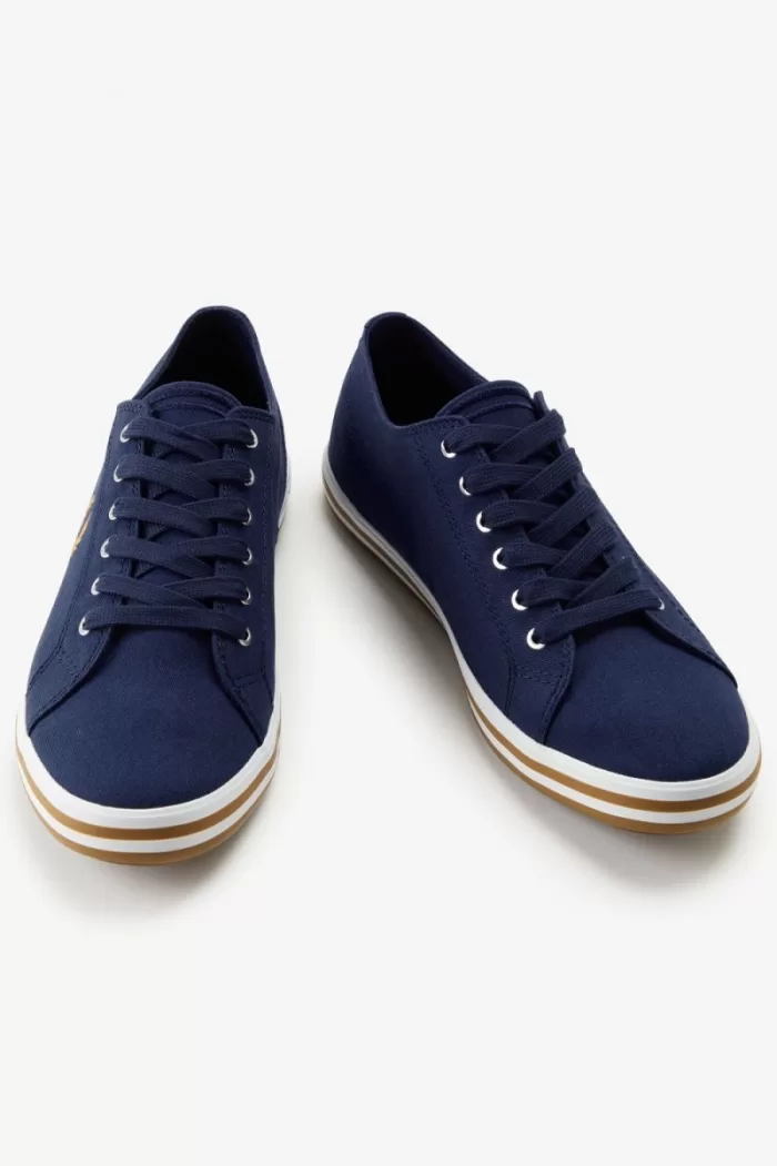 Fred Perry Kingston Men’s Plimsolls French Navy TVOXI7483