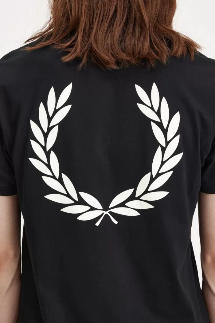 Fred Perry Laurel Wreath Graphic Men’s T-Shirt Black QBVRC1054