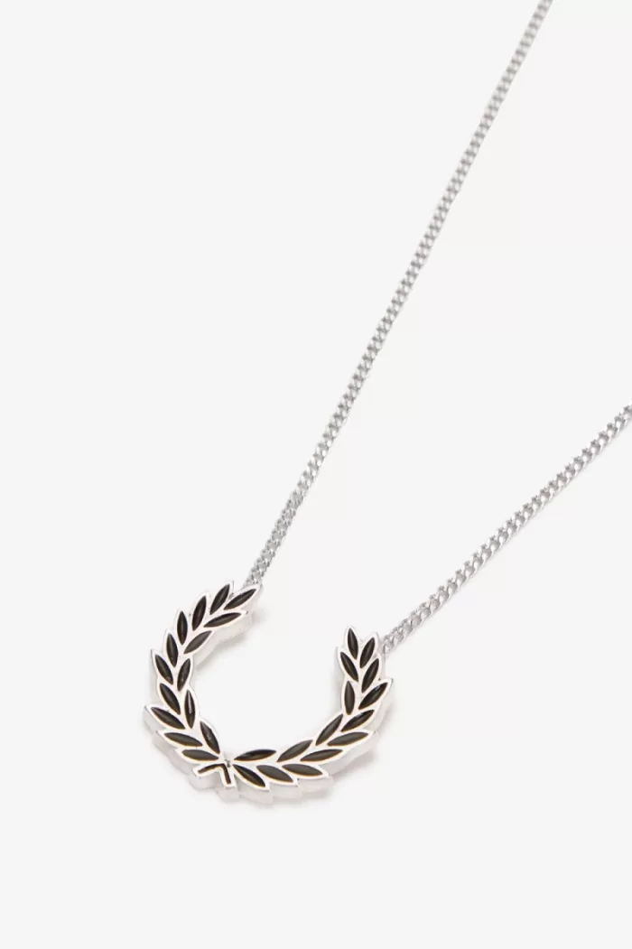 Fred Perry Laurel Wreath Necklace Women’s Jewellery Metallic Silver NZHFO9280