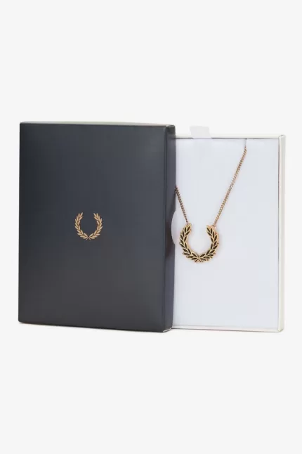 Fred Perry Laurel Wreath Necklace Women’s Jewellery Gold PKJSL5403