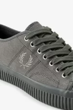 Fred Perry Low Hughes Men’s Plimsolls Field Green Warm Grey KDSNL2450