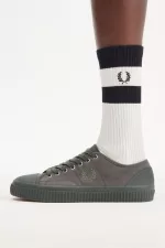 Fred Perry Low Hughes Men’s Plimsolls Field Green Warm Grey KDSNL2450