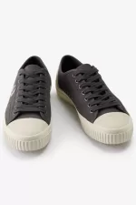 Fred Perry Low Hughes Men’s Plimsolls Gunmetal Beige FTOPE4968