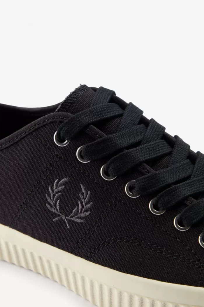 Fred Perry Low Hughes Women’s Plimsolls Black Gunmetal CXVAF1642