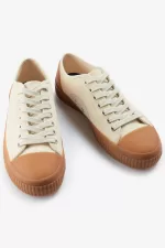 Fred Perry Low Hughes Women’s Plimsolls Beige Light Beige NUERQ2140