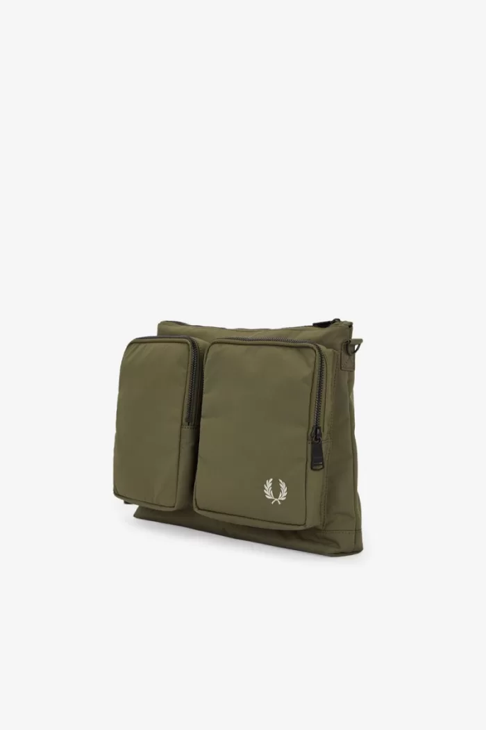 Fred Perry Nylon Pocket Side Men’s Bags Uniform Green Warm Grey EGLSA6240