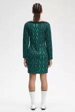 Fred Perry Off-the-Shoulder Snakeprint Women’s Dress Deep Mint AYWTF5709