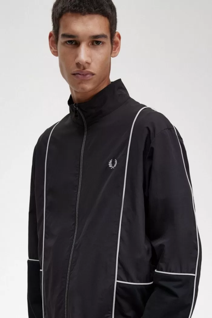 Fred Perry Piped Shell Men’s Jackets Black CBQUV6194