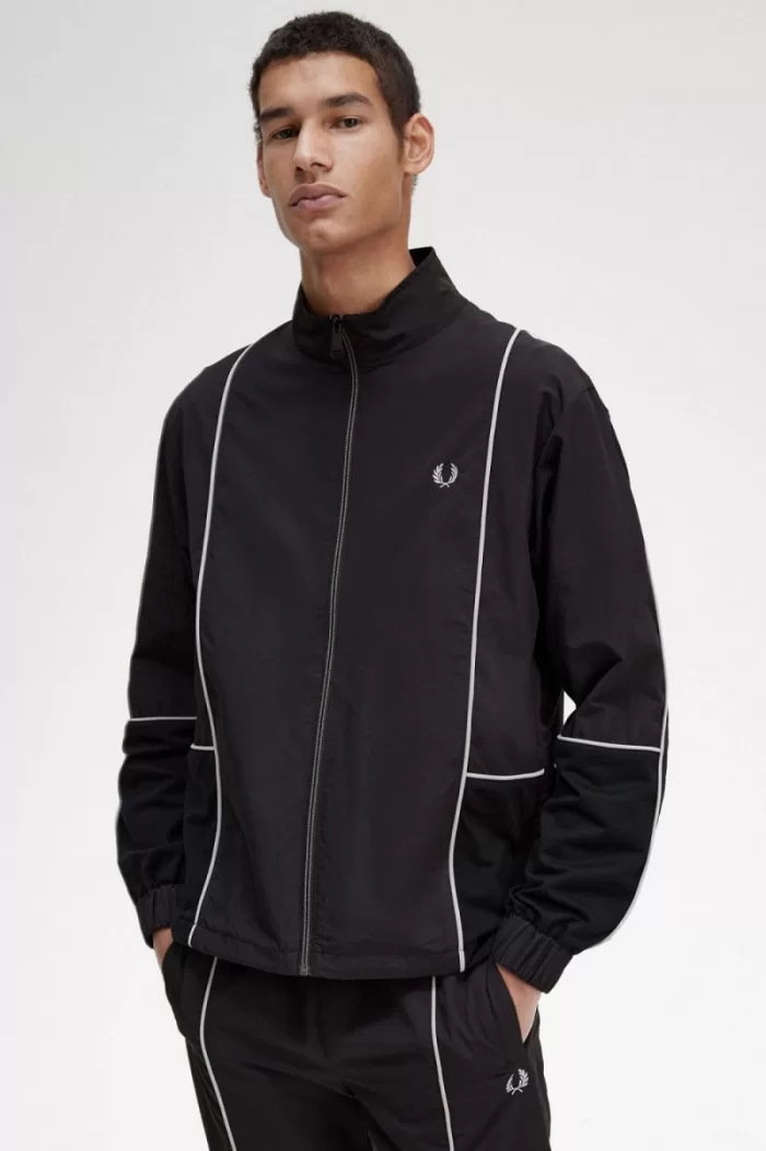 Fred Perry Piped Shell Men’s Jackets Black CBQUV6194