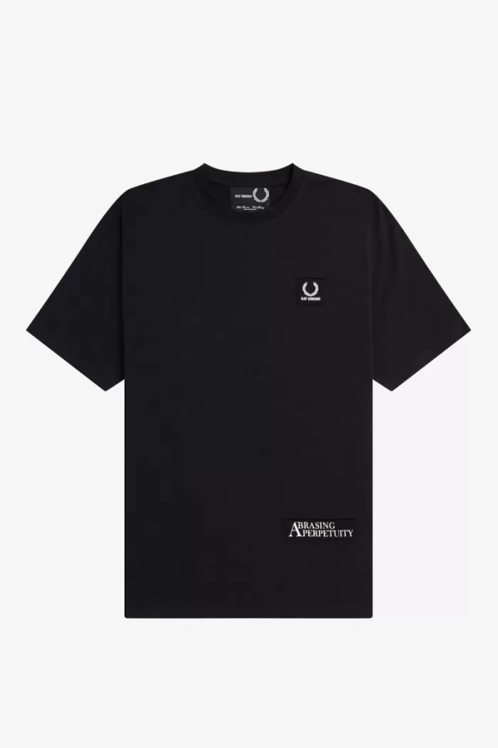 Fred Perry Printed Patch Relaxed Men’s T-Shirt Black CATGI2937