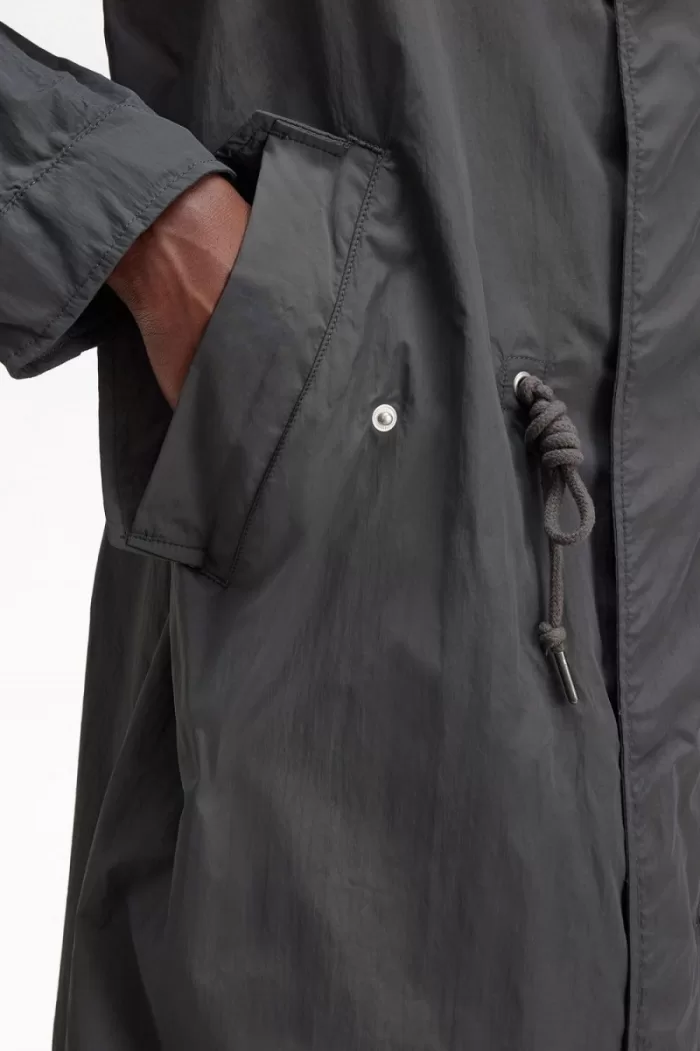 Fred Perry Straight Hem Men’s Parka Gunmetal KFYOX8435