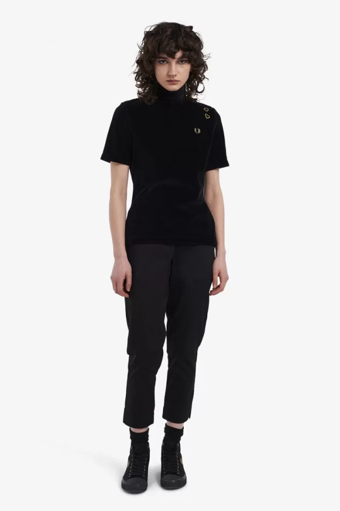 Fred Perry Velour Women’s T-Shirt Black ZUDVG1047