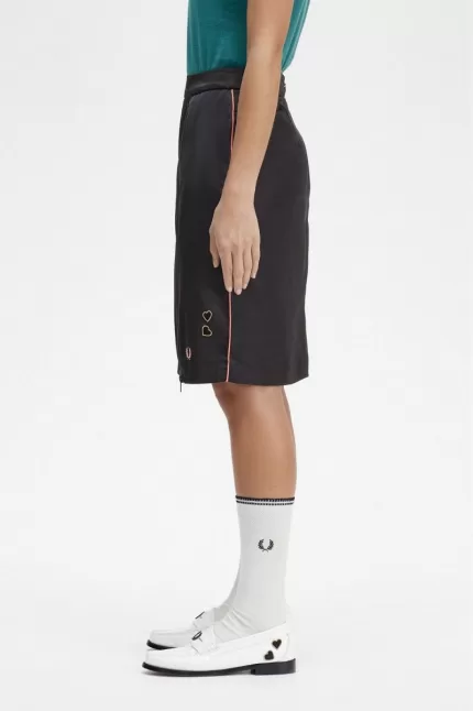 Fred Perry Zip Detail Women’s Skirts Black NWVRE1509